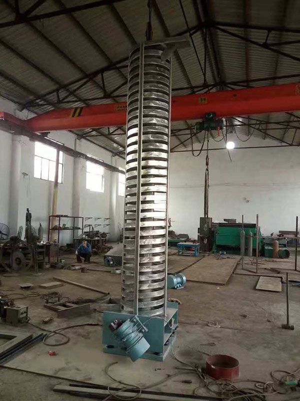 DCZ係列電機振動垂（chuí）直提升機